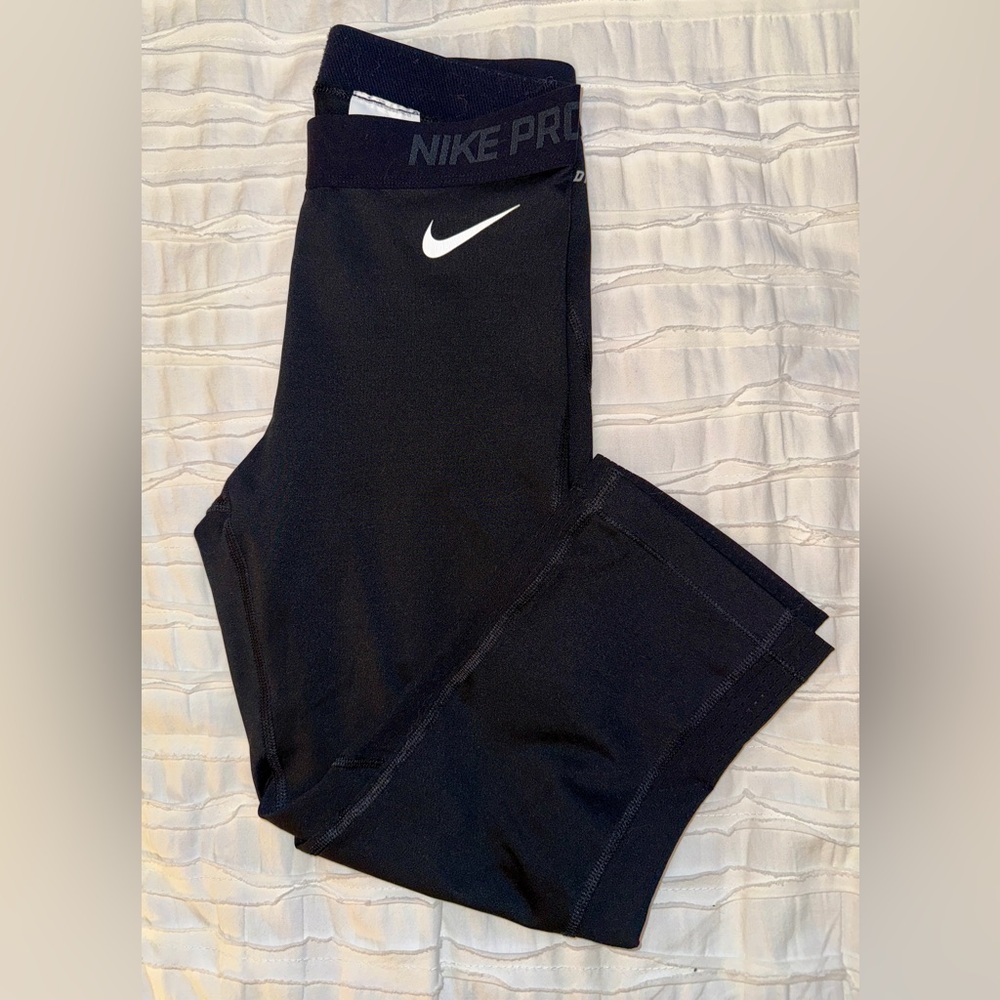 Nike Pro Leggings - Picture 4 of 4